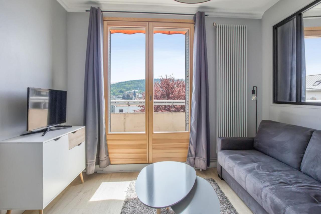 Апартаменти Modern 1Br With Terrace And A Breathtaking View In Аннесі Екстер'єр фото